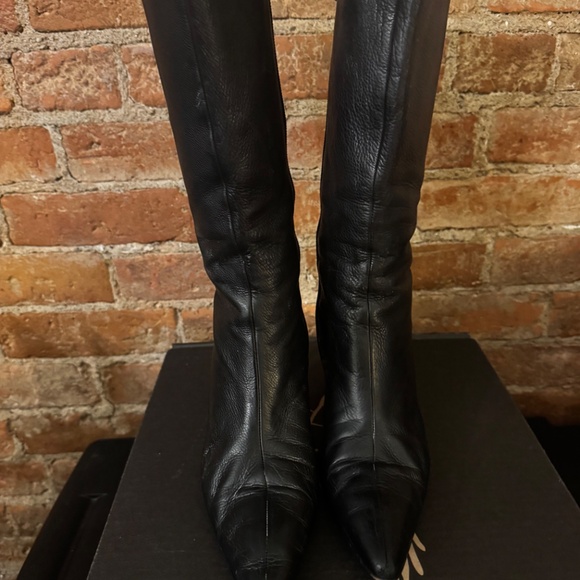 Manolo Blahnik Boots Below Knee Black Leather Pointed Toe Stiletto - Picture 2 of 8